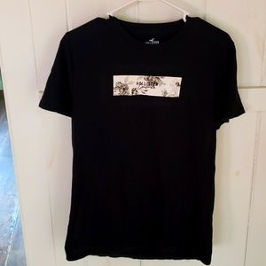 Mens medium Hollister tee